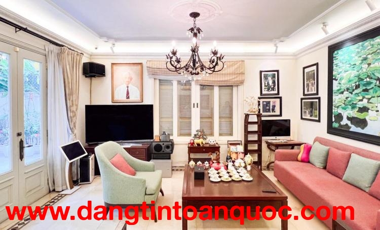 ???? BIỆT THỰ VIP MẶT PHỐ NGUYỄN GIA THIỀU, HOÀN KIẾM 255M2 3T MT 8.5M, CHỈ 250 TỶ ????