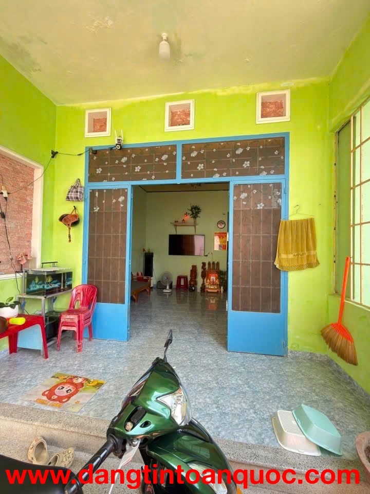 Cần bán nhà C4 đang cho thuê ổn định cách khu Đô Thị Vĩnh Điềm Trung vài bước chân  - Diện tích 58,2