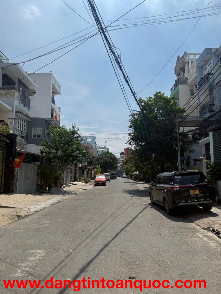 Hẻm 1/ - Sát Hẻm Xe Hơi - Tân Phú - Nhà Mới - Full Nội Thất - Ngay Chợ,Nhà Thờ - 40M2 - 4 TẦNG - 3 T