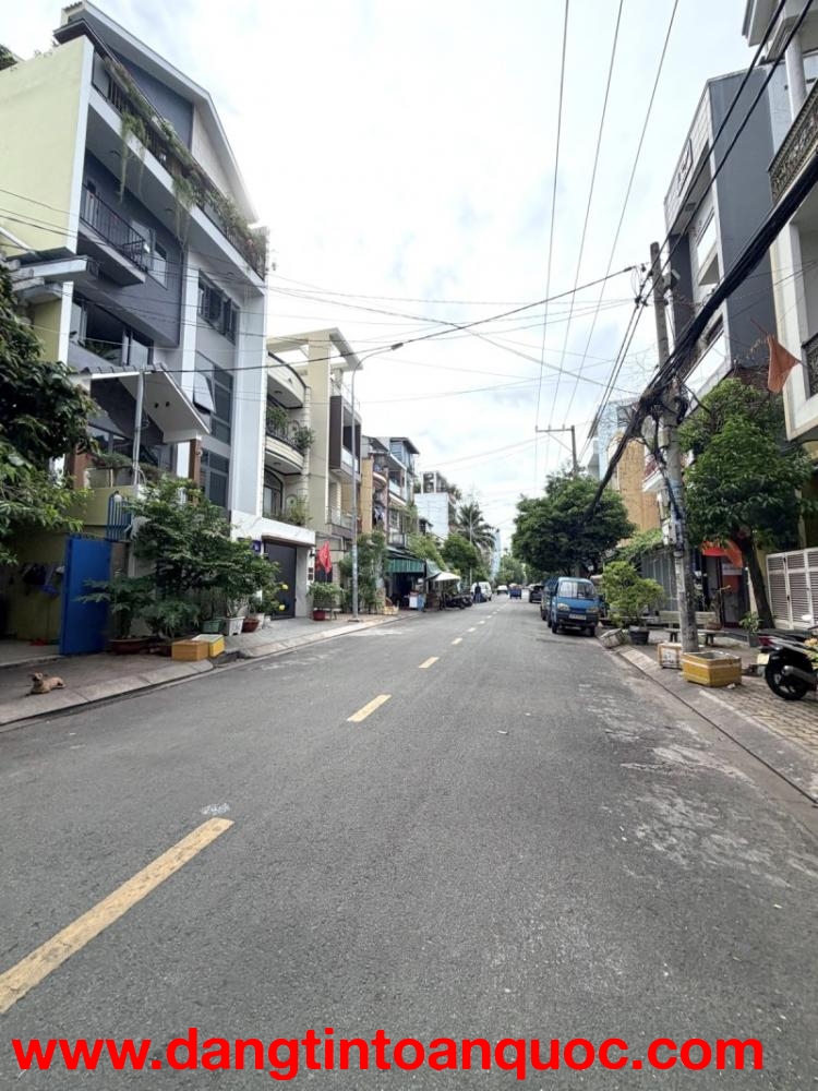 Bán nhà Mặt tiền Trần Thủ Độ - gần Văn Cao, Nguyễn sơn, 4,4x18m, 4 Tầng, 4PN,  chỉ 12,9 Tỷ.