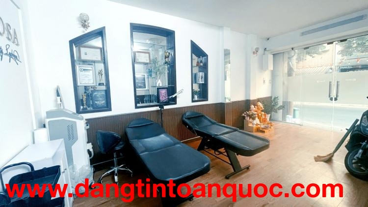 CHÍNH CHỦ CẦN SHARE MẶT BẰNG TẦNG TRỆT TẠI HỒ CHÍ MINH
