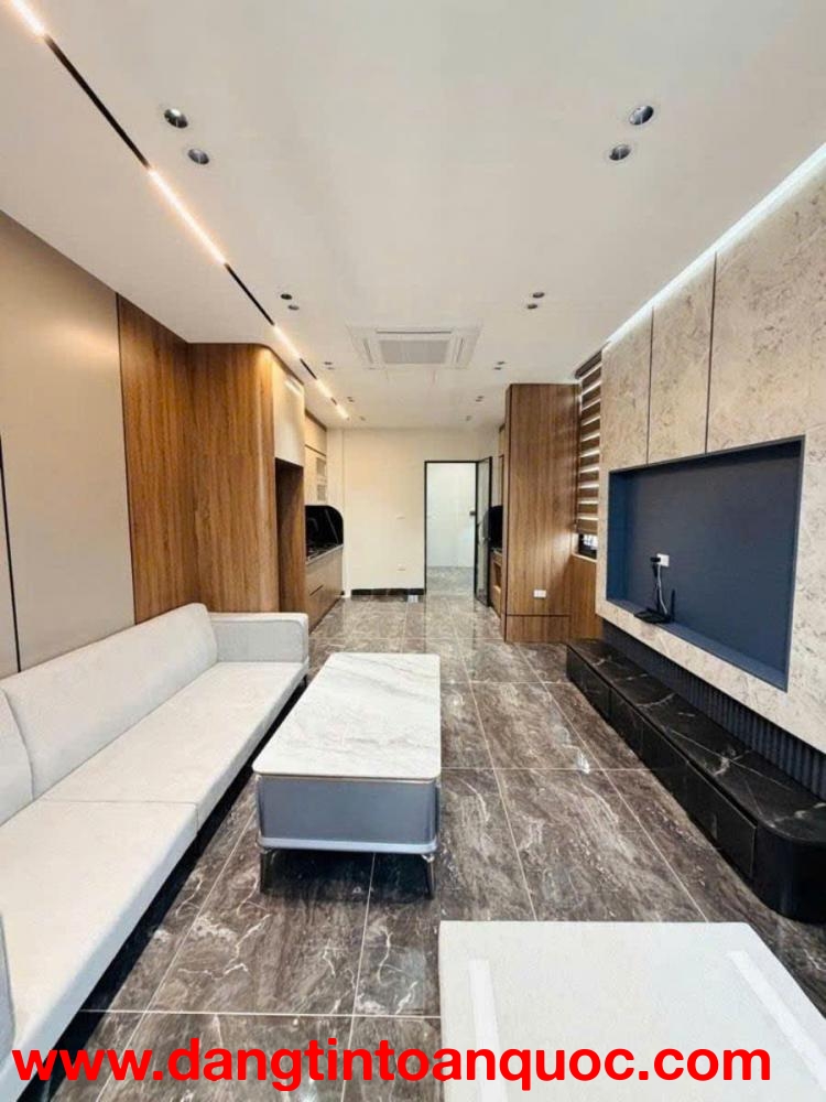 Bán nhà Ngọc Thụy 43m 7 tầng MT4m lô góc phân lô ô tô hơn 14 tỷ
