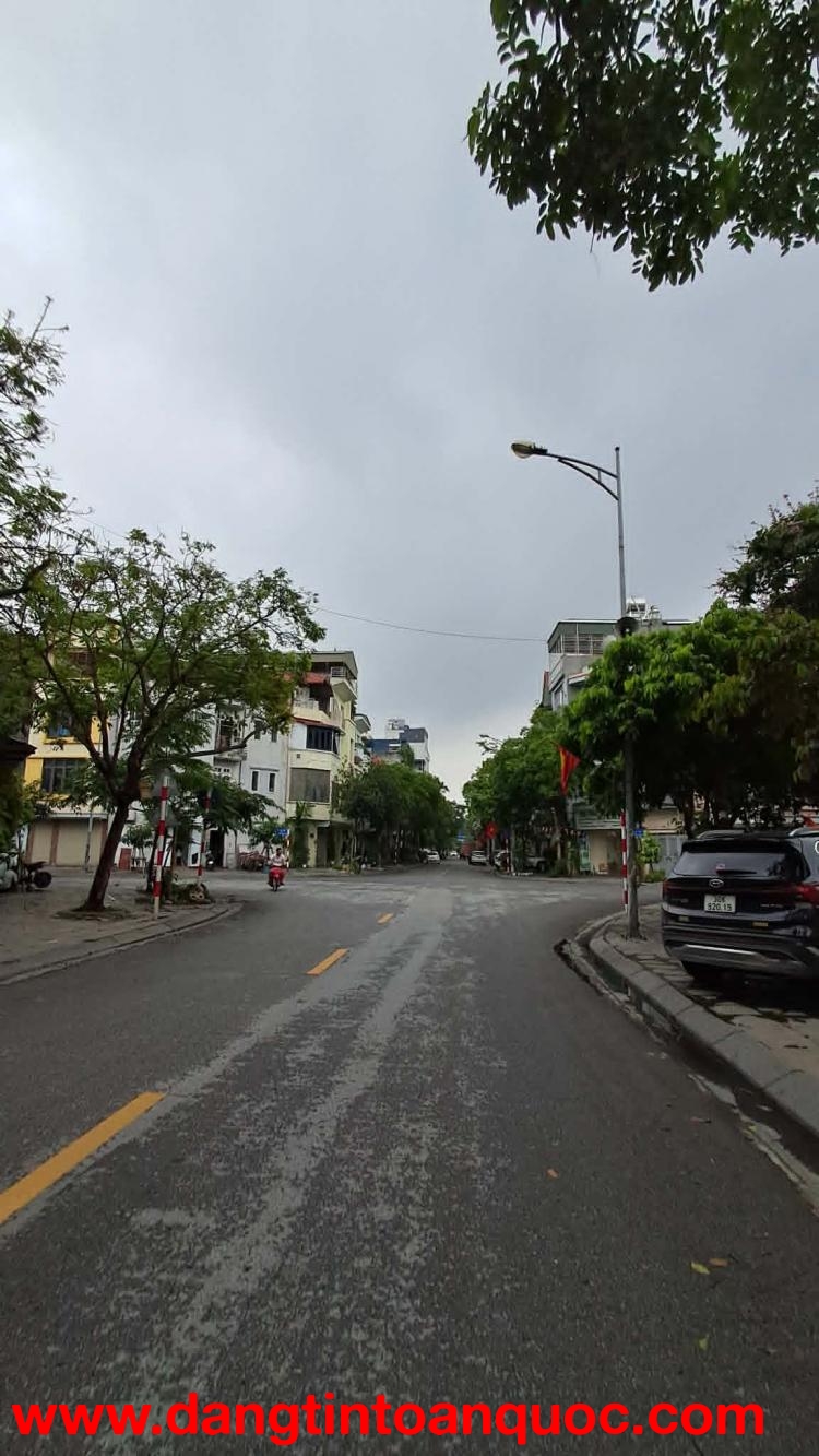 BÁN ĐẤT TĐC VIỆT HƯNG - 90M2 - MẶT TIỀN  6M - SÁT CÔNG VIÊN HỒ ĐIỀU HÒA - NHÔ 20 TỶ