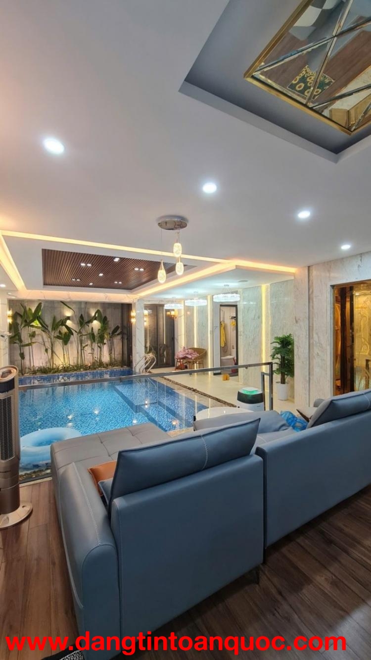 # Villa sát Nguyễn Tri Phương, 245m2, ngang 7m, 4 tầng mới, hiện đại