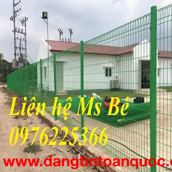 Hàng rào lưới thép gập hai đầu tam giác