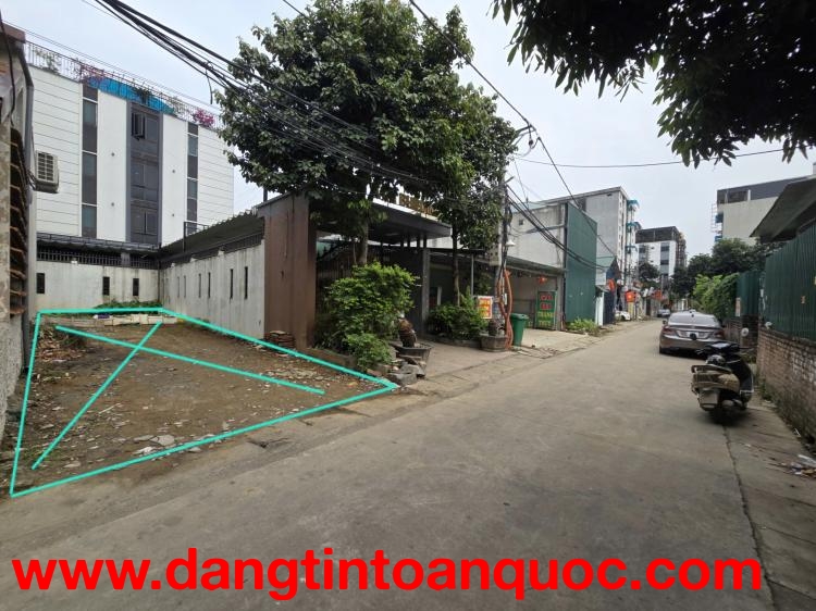 Đất trung tâm CNC Hòa Lạc cạnh cụm đại học quốc gia Hà Nội. DT 101m