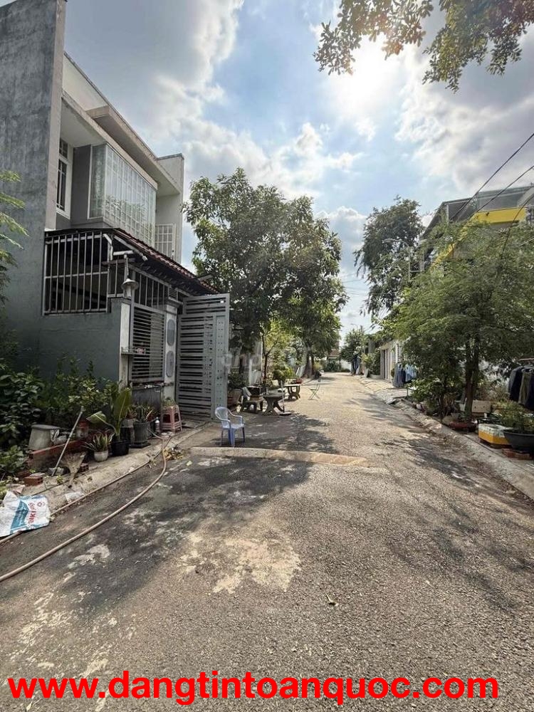 NHÀ  ĐẸP – GIÁ TỐT  – CHÍNH CHỦ CẦN BÁN GẤP NHÀ Tại Xã Xuân Thới Sơn, Huyện Hóc Môn cũ, HCM